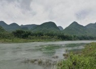 江河下雨天涨水钓鱼技巧（钓鱼技巧及注意事项）