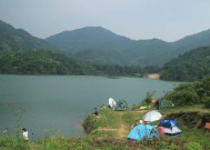 夏天水坝钓鱼技巧与方法（高温季节下的水坝钓鱼）