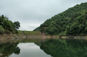 石岩水库钓鱼宝典（掌握技巧）