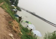 雨天海上钓鱼的技巧（享受雨中垂钓的乐趣）