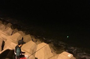 夜钓钓鱼，技巧与玩法（探索夜间渔获的秘密）