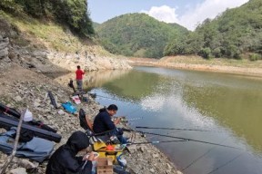 水库野钓钓位的选择方法和技巧（掌握这些技巧）