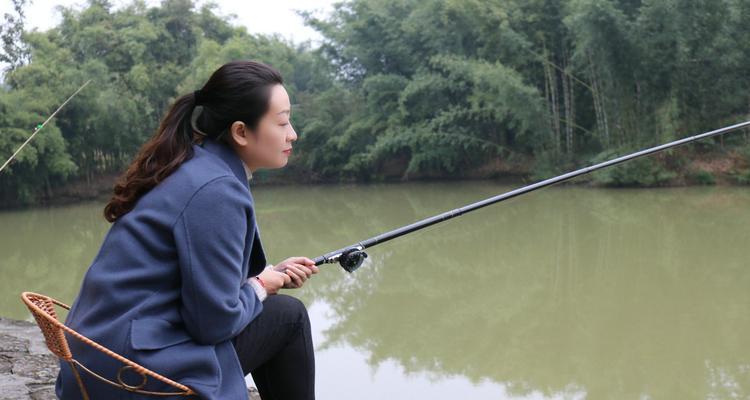 三文鱼垂钓的技巧与方法（掌握三文鱼垂钓，钓鱼好手都在这里！）  第1张