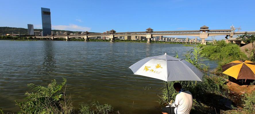 初夏钓鱼技巧详解（享受东北初夏的钓鱼之乐）  第3张