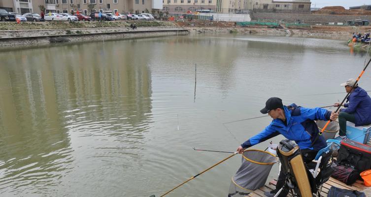 解决钓鱼技巧之鱼不吃钩的问题（提高钓鱼技巧，增加成功率）  第1张