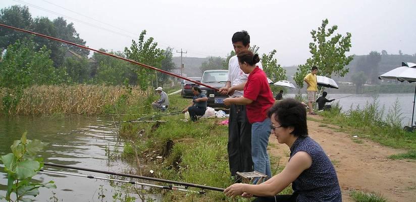 河边静心钓鱼之技巧大全（放松心灵）  第2张