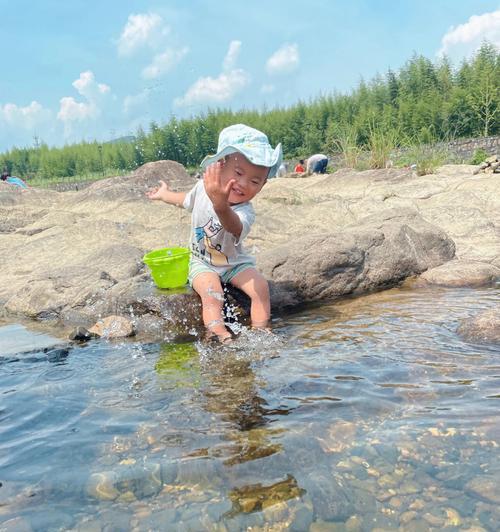 河边石滩钓鱼技巧大全（探寻石滩秘密）  第2张