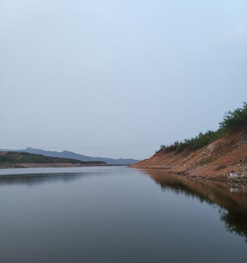 夏天水库放水后钓鱼技巧（掌握水库放水后的技巧）  第1张